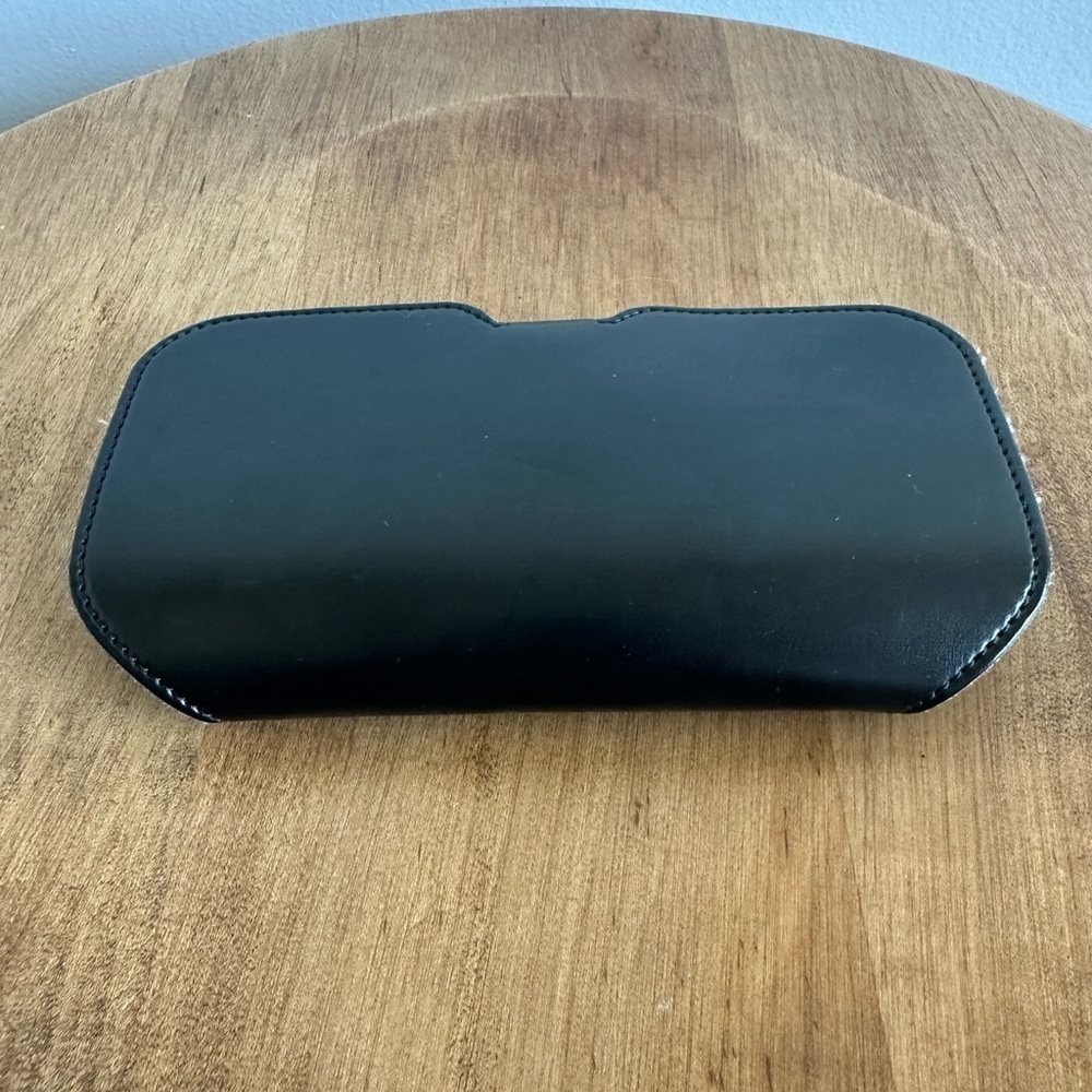 SAINT LAURENT Eyeglass Case Magnetic  Closure Black Leather Aviator Type Glasses - Picture 3 of 9